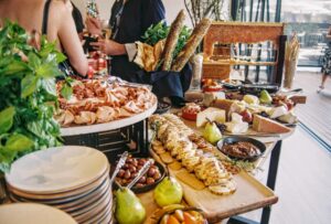 Read more about the article 5 Things to Keep in Mind When Hiring the Perfect Caterer