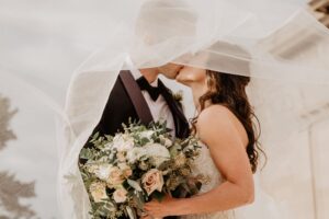 Wedding Kiss